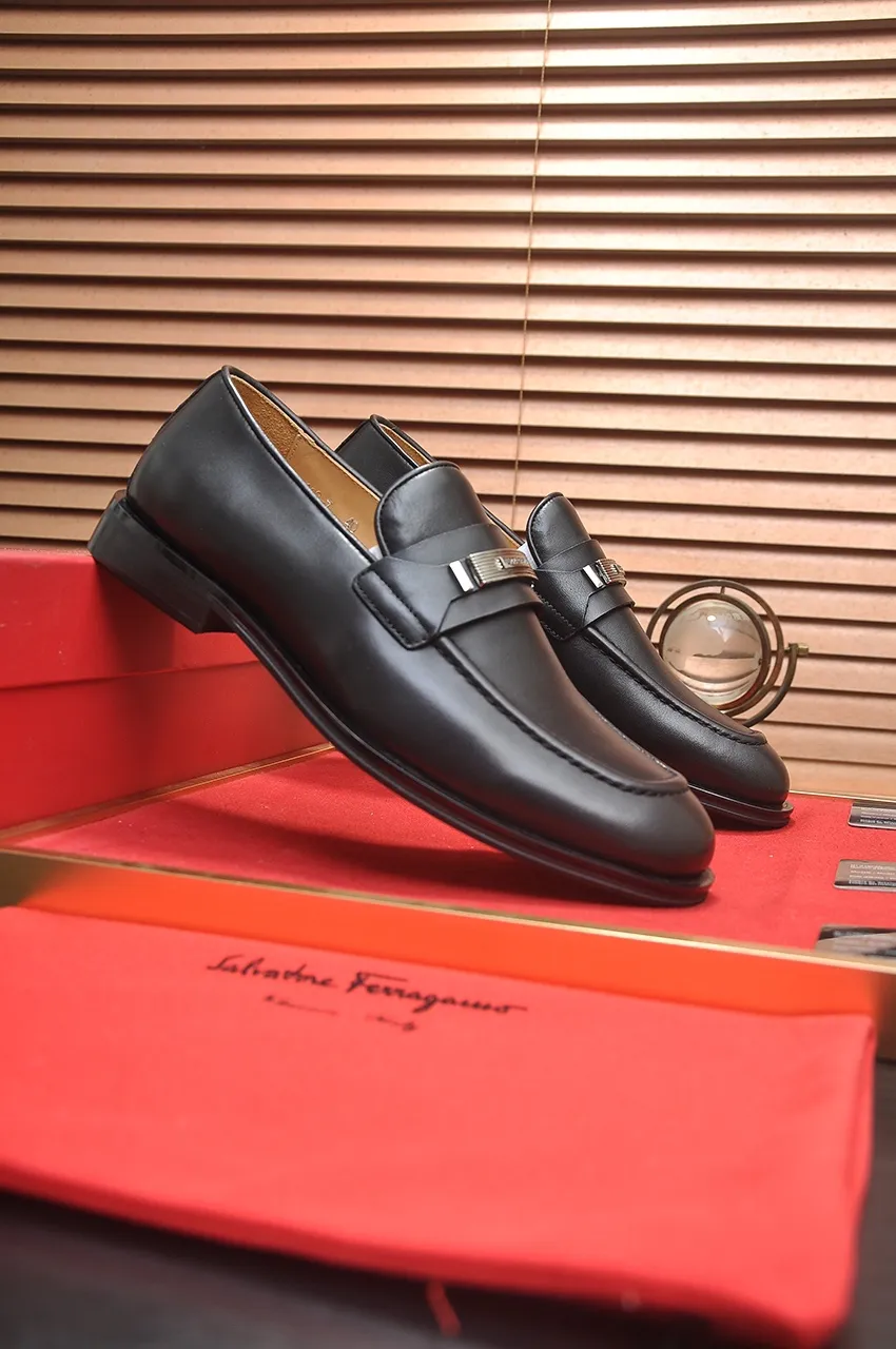 Men's shoes 💰620💶 [Ferragamo/Ferragamo] The latest model in the counter. Original imported open-sided high-quality cowhide hand-woven + imported 🐂 cowhide + original luxury metal buckle + original combination outsole. Comparative and stress-free 38--45 (45 custom-made)